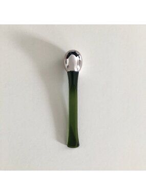 La Mer Eye Treatment Applicator